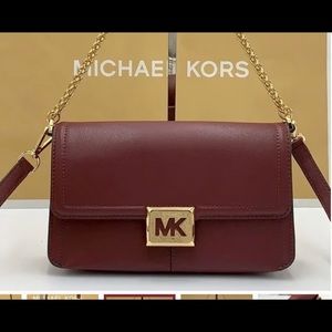 MICHAEL KORS SONIA MEDIUM EAST WEST SHOULDER CROSSBODY BAG MERLOT COLOR